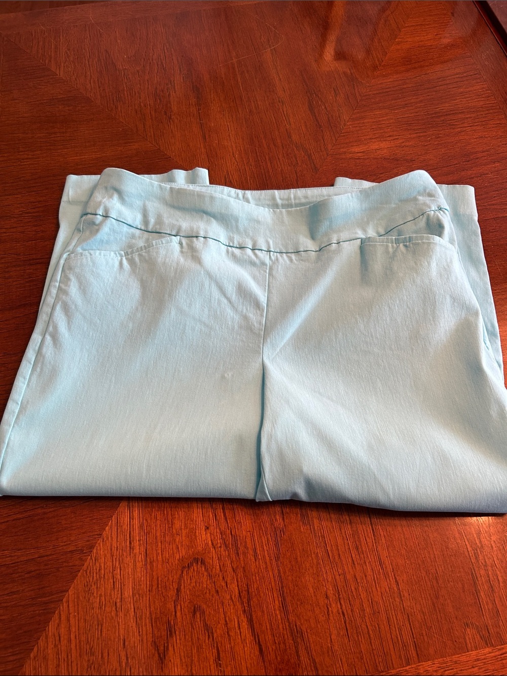 Chico's Light Blue Capris
